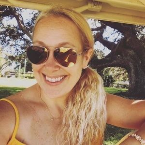 Meet your Posher, Jenny
